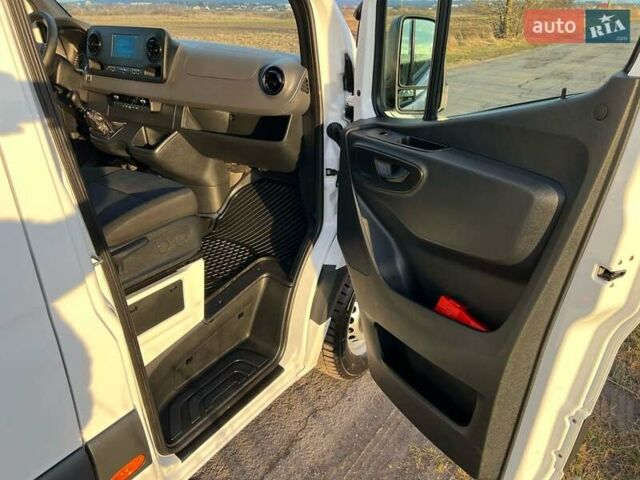 Белый Мерседес Sprinter, объемом двигателя 2.14 л и пробегом 219 тыс. км за 29499 $, фото 76 на Automoto.ua