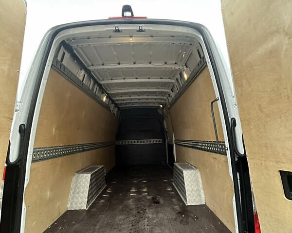 Білий Мерседес Sprinter, об'ємом двигуна 1.95 л та пробігом 242 тис. км за 27600 $, фото 13 на Automoto.ua