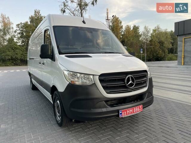Белый Мерседес Sprinter, объемом двигателя 2.14 л и пробегом 337 тыс. км за 24800 $, фото 1 на Automoto.ua