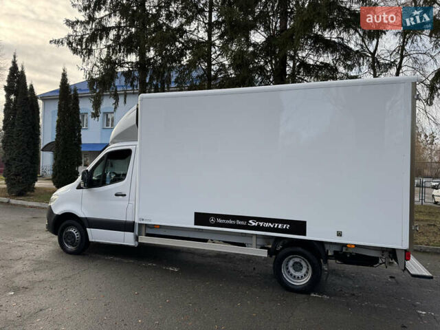 Белый Мерседес Sprinter, объемом двигателя 2.2 л и пробегом 293 тыс. км за 28800 $, фото 8 на Automoto.ua
