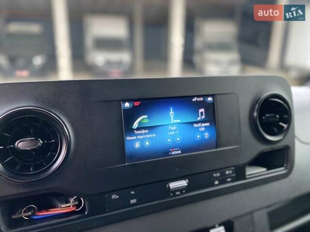 Белый Мерседес Sprinter, объемом двигателя 2.2 л и пробегом 198 тыс. км за 27900 $, фото 57 на Automoto.ua