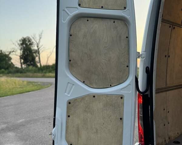 Белый Мерседес Sprinter, объемом двигателя 2.2 л и пробегом 267 тыс. км за 28900 $, фото 42 на Automoto.ua