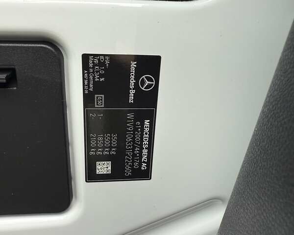 Белый Мерседес Sprinter, объемом двигателя 2.2 л и пробегом 287 тыс. км за 25450 $, фото 27 на Automoto.ua