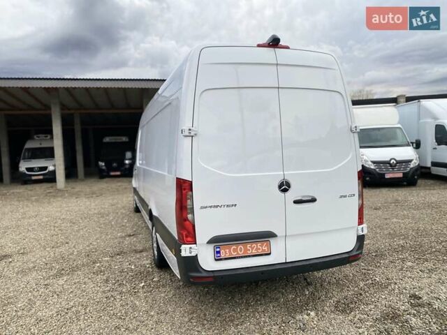 Белый Мерседес Sprinter, объемом двигателя 2.2 л и пробегом 198 тыс. км за 27900 $, фото 10 на Automoto.ua
