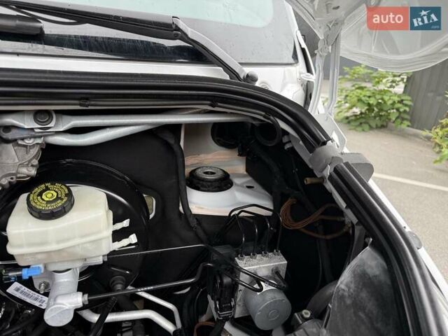 Белый Мерседес Sprinter, объемом двигателя 2.2 л и пробегом 287 тыс. км за 25450 $, фото 60 на Automoto.ua
