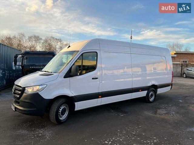 Белый Мерседес Sprinter, объемом двигателя 2.14 л и пробегом 219 тыс. км за 29499 $, фото 54 на Automoto.ua