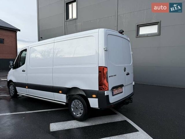 Мерседес Sprinter 2020 в Киеве на Automoto.ua Белый Мерседес Sprinter, объемом двигателя 2.2 л и пробегом 288 тыс. км за 23850 $, фото 16 на Automoto.ua