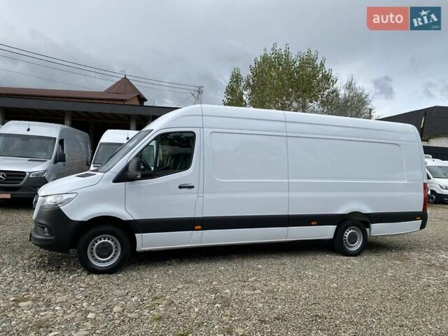 Белый Мерседес Sprinter, объемом двигателя 2.2 л и пробегом 193 тыс. км за 22850 $, фото 9 на Automoto.ua