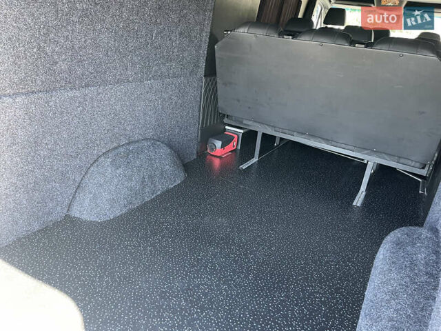 Белый Мерседес Sprinter, объемом двигателя 2.2 л и пробегом 280 тыс. км за 47500 $, фото 22 на Automoto.ua
