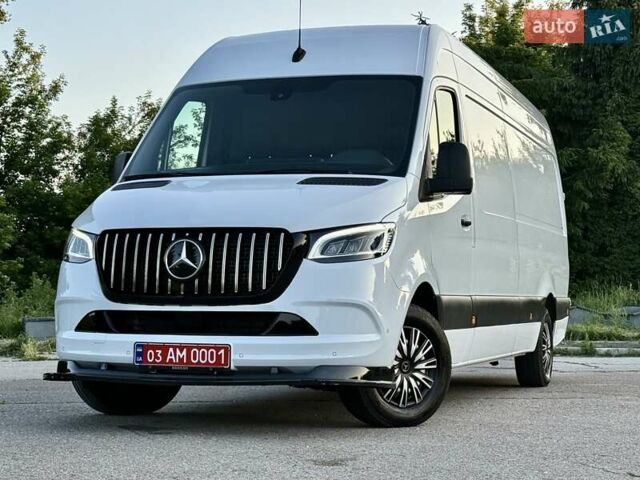 Белый Мерседес Sprinter, объемом двигателя 0 л и пробегом 290 тыс. км за 25000 $, фото 63 на Automoto.ua