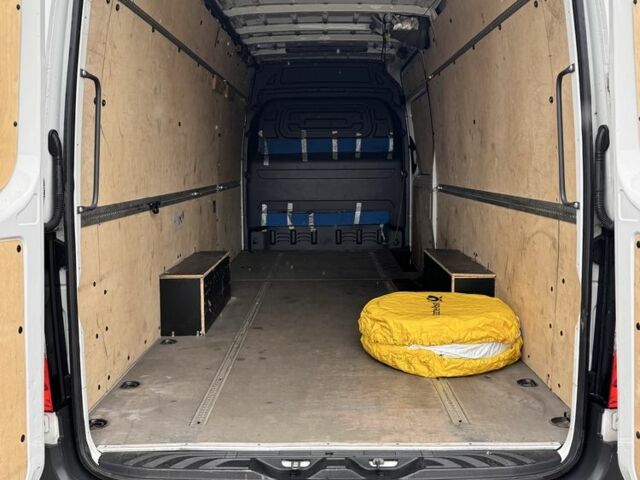 Білий Мерседес Sprinter, об'ємом двигуна 2.2 л та пробігом 160 тис. км за 36000 $, фото 4 на Automoto.ua