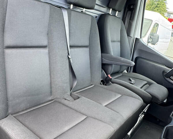 Білий Мерседес Sprinter, об'ємом двигуна 2.2 л та пробігом 436 тис. км за 25900 $, фото 29 на Automoto.ua