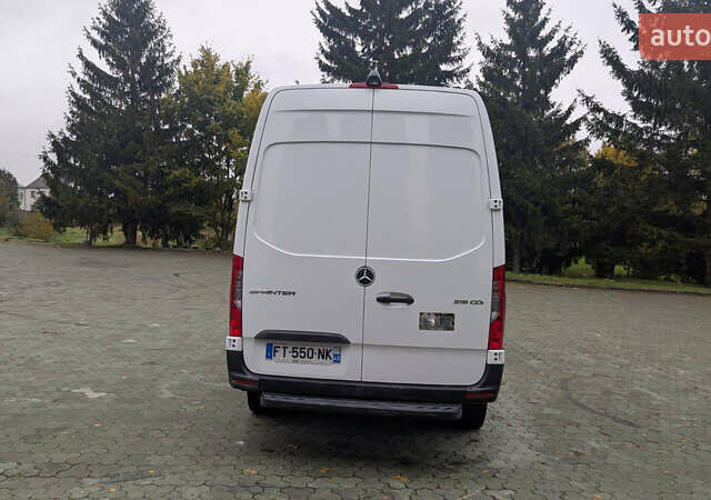 Белый Мерседес Sprinter, объемом двигателя 0 л и пробегом 212 тыс. км за 24200 $, фото 11 на Automoto.ua
