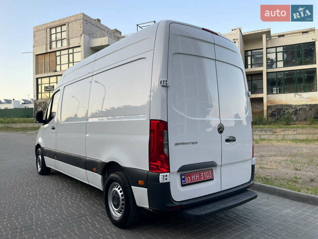 Белый Мерседес Sprinter, объемом двигателя 2.2 л и пробегом 267 тыс. км за 20999 $, фото 14 на Automoto.ua