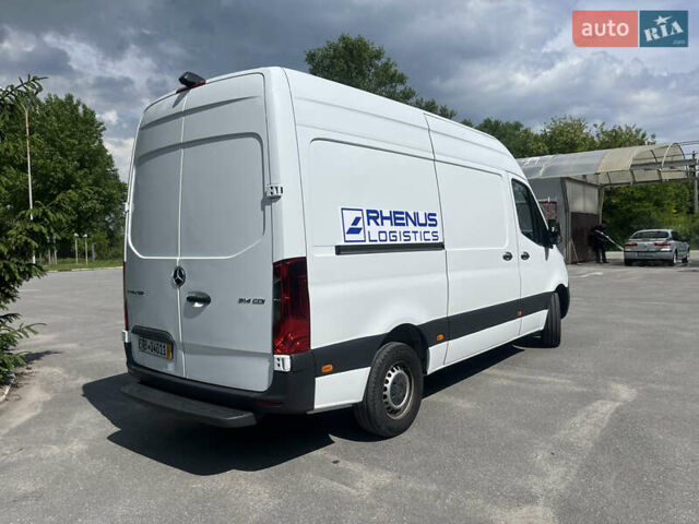 Белый Мерседес Sprinter, объемом двигателя 2.14 л и пробегом 164 тыс. км за 27200 $, фото 4 на Automoto.ua