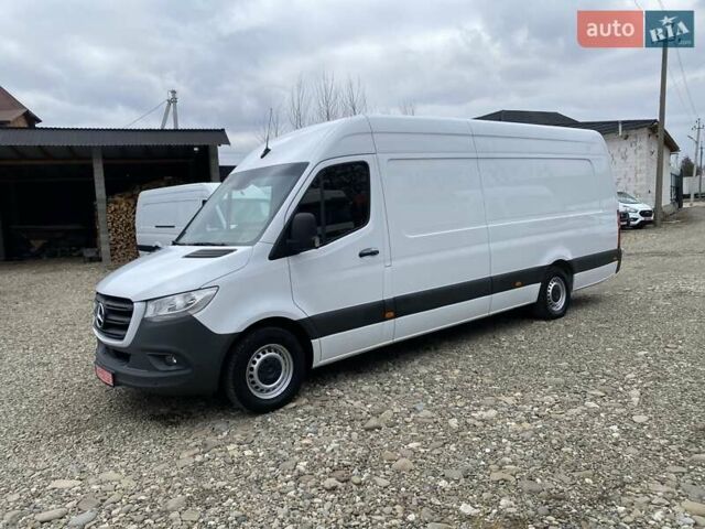 Белый Мерседес Sprinter, объемом двигателя 0 л и пробегом 198 тыс. км за 27850 $, фото 3 на Automoto.ua