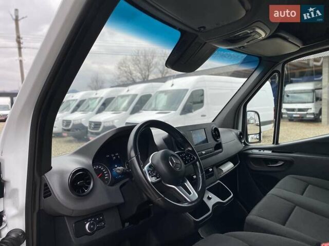 Белый Мерседес Sprinter, объемом двигателя 0 л и пробегом 198 тыс. км за 27850 $, фото 39 на Automoto.ua