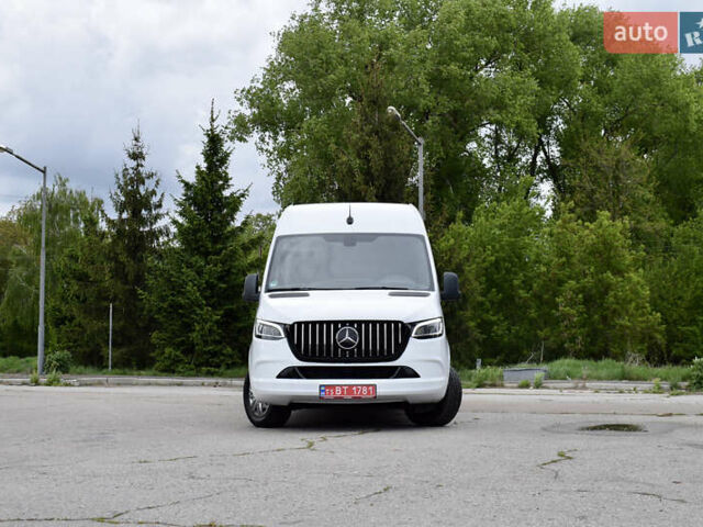 Белый Мерседес Sprinter, объемом двигателя 2.2 л и пробегом 280 тыс. км за 29000 $, фото 42 на Automoto.ua