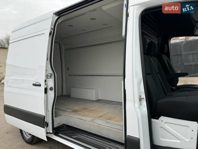Белый Мерседес Sprinter, объемом двигателя 2.14 л и пробегом 223 тыс. км за 23900 $, фото 35 на Automoto.ua