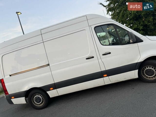 Білий Мерседес Sprinter, об'ємом двигуна 2.2 л та пробігом 201 тис. км за 25000 $, фото 9 на Automoto.ua