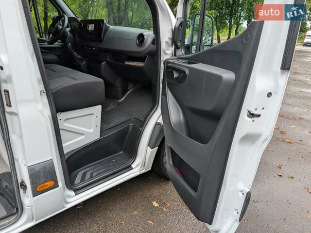 Білий Мерседес Sprinter, об'ємом двигуна 2.2 л та пробігом 291 тис. км за 25999 $, фото 43 на Automoto.ua