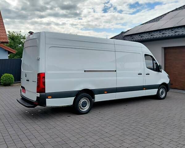 Білий Мерседес Sprinter, об'ємом двигуна 3 л та пробігом 360 тис. км за 33098 $, фото 10 на Automoto.ua