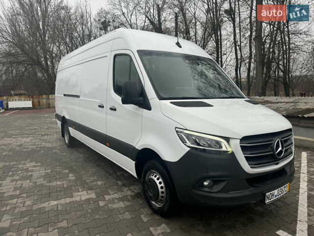 Белый Мерседес Sprinter, объемом двигателя 2.99 л и пробегом 372 тыс. км за 44686 $, фото 7 на Automoto.ua
