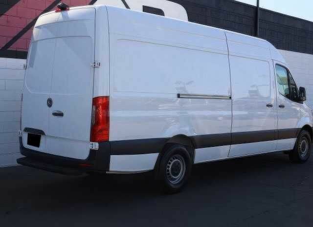 Белый Мерседес Sprinter, объемом двигателя 3 л и пробегом 45 тыс. км за 20400 $, фото 3 на Automoto.ua