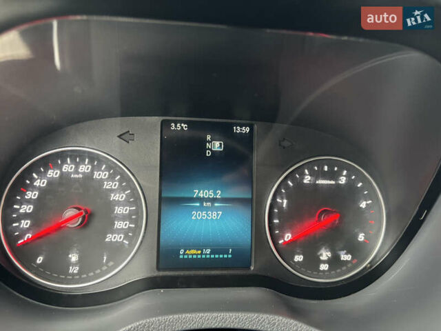 Белый Мерседес Sprinter, объемом двигателя 2.99 л и пробегом 205 тыс. км за 30500 $, фото 11 на Automoto.ua
