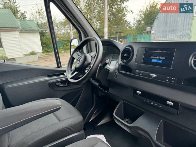 Белый Мерседес Sprinter, объемом двигателя 2.2 л и пробегом 245 тыс. км за 26900 $, фото 20 на Automoto.ua