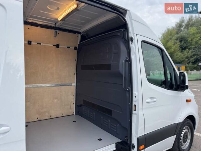 Белый Мерседес Sprinter, объемом двигателя 2.2 л и пробегом 243 тыс. км за 25800 $, фото 53 на Automoto.ua
