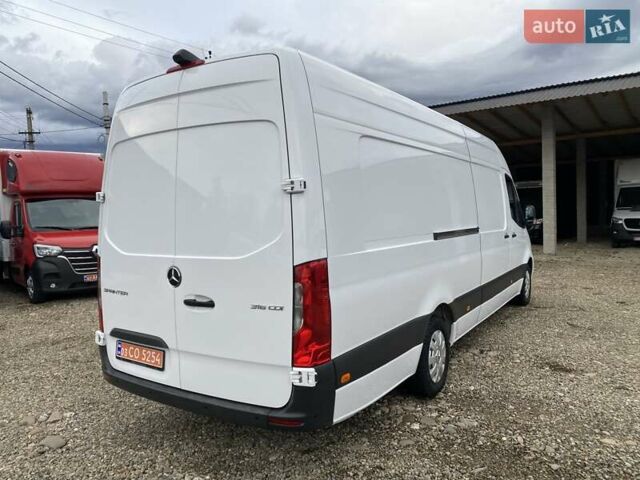 Белый Мерседес Sprinter, объемом двигателя 2.2 л и пробегом 198 тыс. км за 27900 $, фото 18 на Automoto.ua