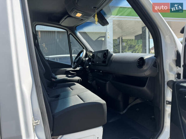 Білий Мерседес Sprinter, об'ємом двигуна 2.14 л та пробігом 150 тис. км за 25950 $, фото 8 на Automoto.ua