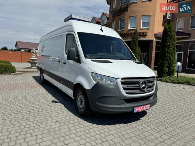 Білий Мерседес Sprinter, об'ємом двигуна 2.2 л та пробігом 260 тис. км за 27999 $, фото 9 на Automoto.ua
