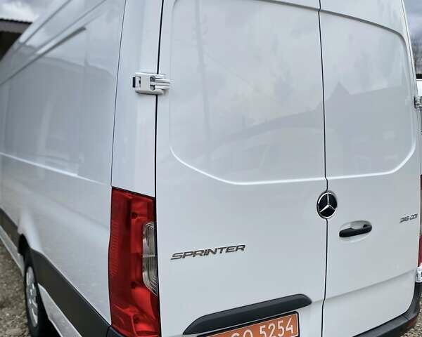 Белый Мерседес Sprinter, объемом двигателя 2.2 л и пробегом 198 тыс. км за 27900 $, фото 37 на Automoto.ua