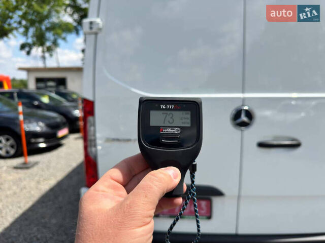 Белый Мерседес Sprinter, объемом двигателя 3 л и пробегом 61 тыс. км за 35600 $, фото 25 на Automoto.ua