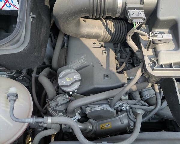 Белый Мерседес Sprinter, объемом двигателя 3 л и пробегом 157 тыс. км за 35000 $, фото 24 на Automoto.ua