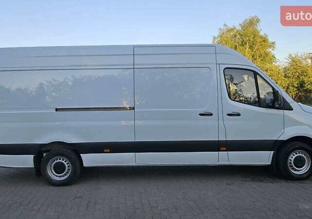 Белый Мерседес Sprinter, объемом двигателя 2.2 л и пробегом 174 тыс. км за 27500 $, фото 45 на Automoto.ua