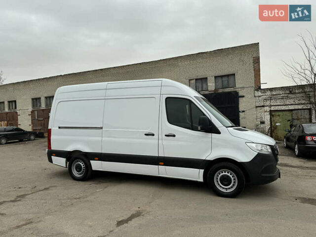 Белый Мерседес Sprinter, объемом двигателя 2.14 л и пробегом 223 тыс. км за 23900 $, фото 7 на Automoto.ua
