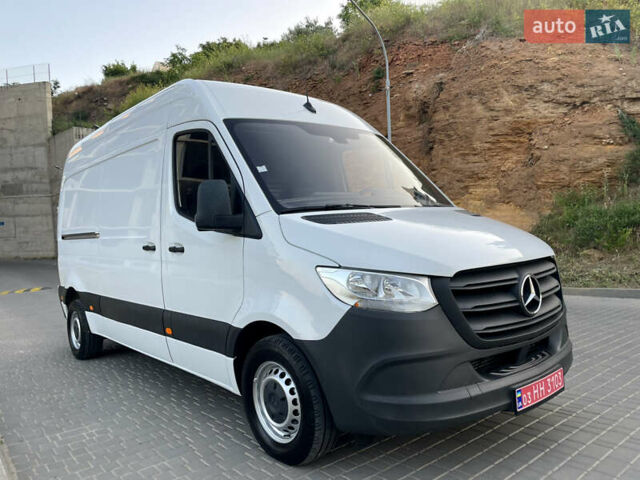 Белый Мерседес Sprinter, объемом двигателя 2.2 л и пробегом 267 тыс. км за 20999 $, фото 13 на Automoto.ua