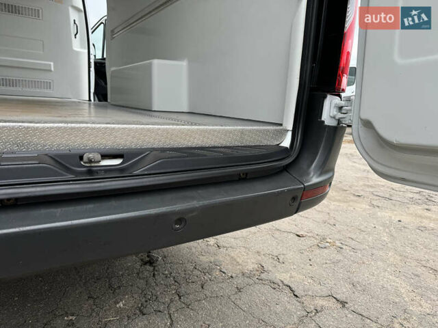 Белый Мерседес Sprinter, объемом двигателя 2.2 л и пробегом 299 тыс. км за 25600 $, фото 35 на Automoto.ua