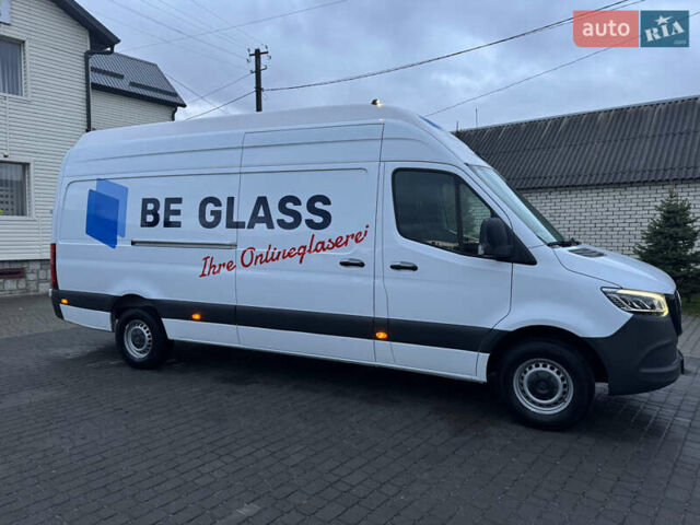 Белый Мерседес Sprinter, объемом двигателя 2.1 л и пробегом 366 тыс. км за 27800 $, фото 5 на Automoto.ua