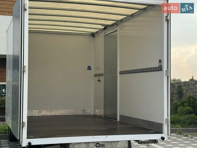 Білий Мерседес Sprinter, об'ємом двигуна 2.2 л та пробігом 254 тис. км за 24500 $, фото 70 на Automoto.ua