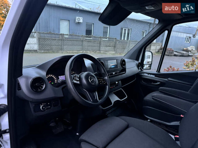 Белый Мерседес Sprinter, объемом двигателя 2.1 л и пробегом 366 тыс. км за 27800 $, фото 20 на Automoto.ua