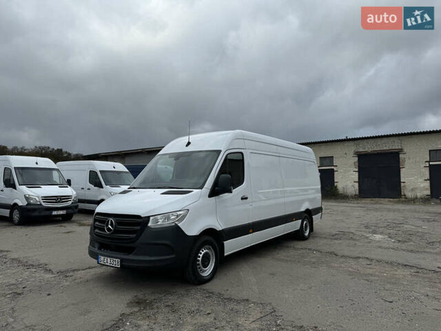Белый Мерседес Sprinter, объемом двигателя 2.2 л и пробегом 299 тыс. км за 25600 $, фото 18 на Automoto.ua