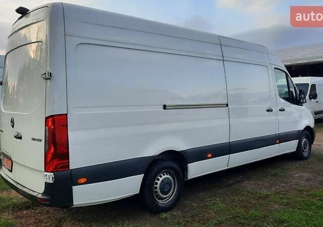 Белый Мерседес Sprinter, объемом двигателя 2.2 л и пробегом 201 тыс. км за 26599 $, фото 56 на Automoto.ua