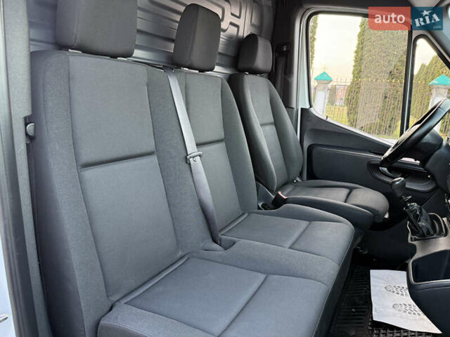 Белый Мерседес Sprinter, объемом двигателя 2.14 л и пробегом 230 тыс. км за 21500 $, фото 62 на Automoto.ua