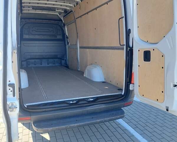 Белый Мерседес Sprinter, объемом двигателя 2.2 л и пробегом 225 тыс. км за 25999 $, фото 1 на Automoto.ua
