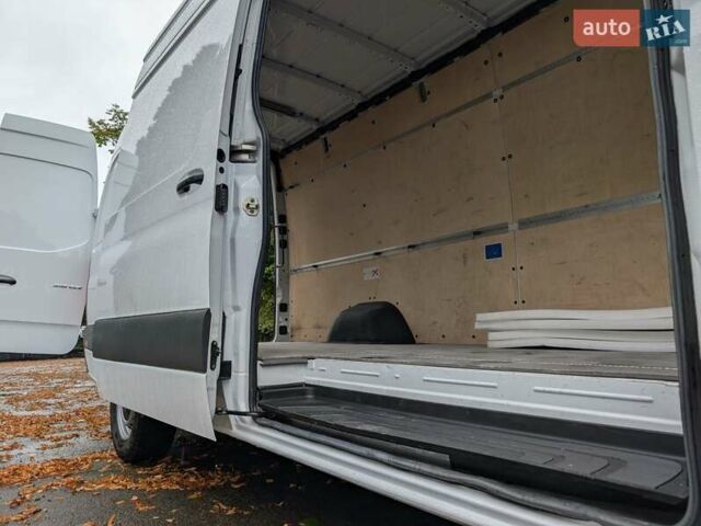 Білий Мерседес Sprinter, об'ємом двигуна 2.2 л та пробігом 291 тис. км за 25999 $, фото 51 на Automoto.ua