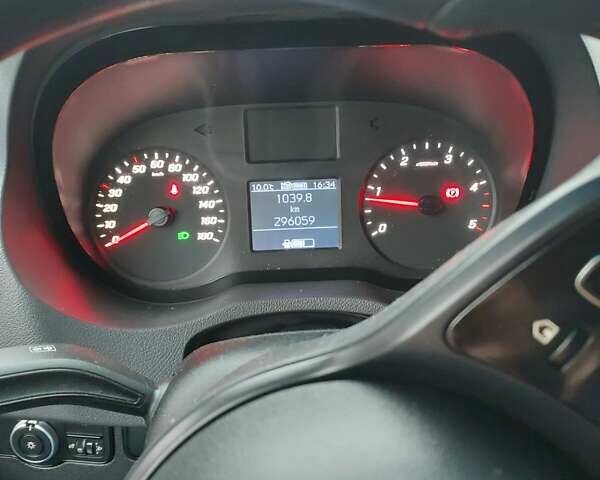 Белый Мерседес Sprinter, объемом двигателя 2.2 л и пробегом 297 тыс. км за 26700 $, фото 25 на Automoto.ua
